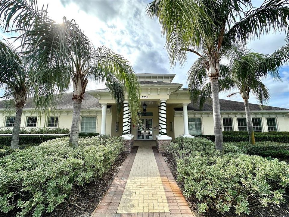 For Sale: $365,000 (5 beds, 2 baths, 2205 Square Feet)