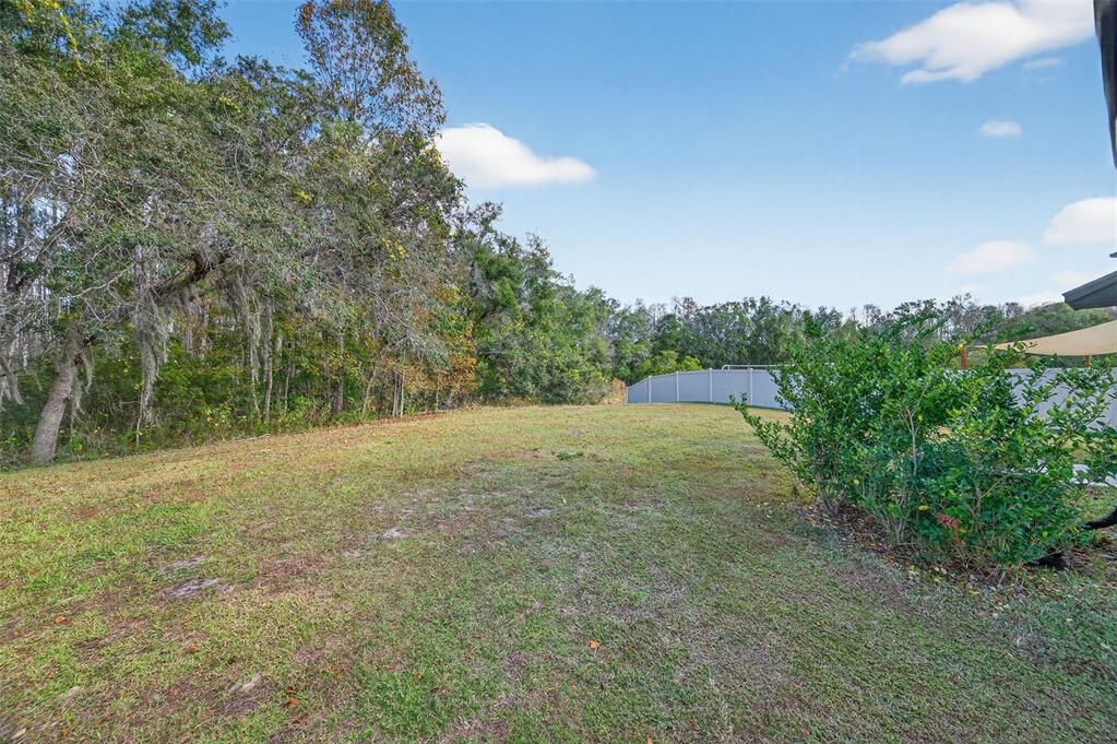 For Sale: $365,000 (5 beds, 2 baths, 2205 Square Feet)