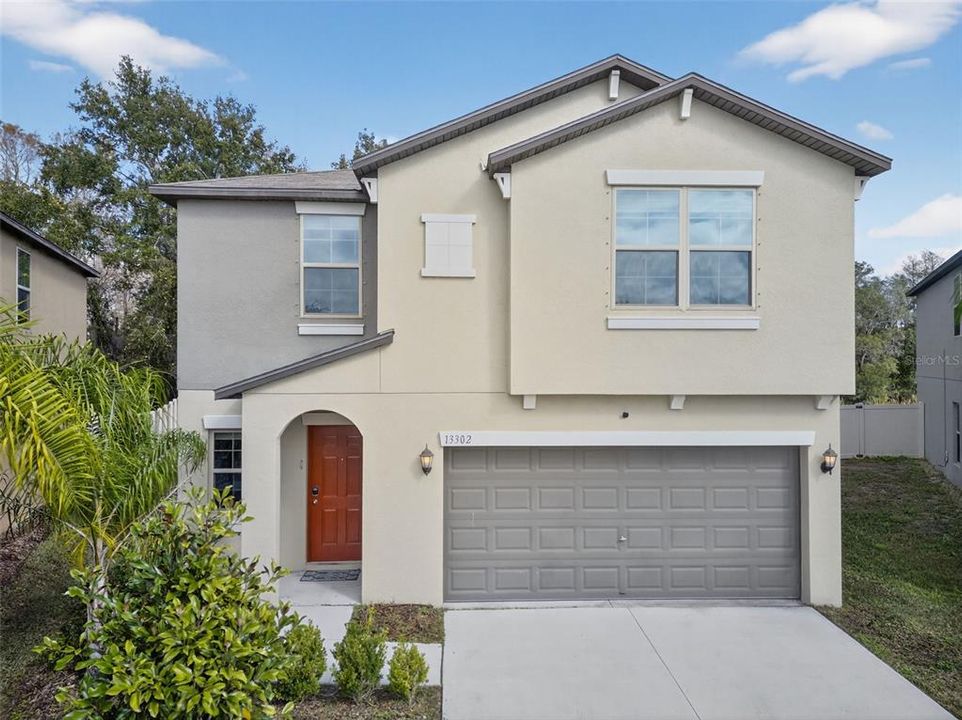 For Sale: $365,000 (5 beds, 2 baths, 2205 Square Feet)