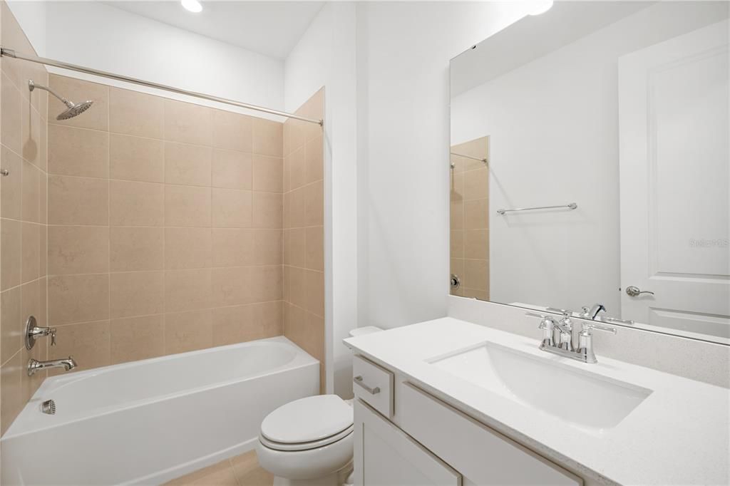 For Rent: $3,000 (3 beds, 2 baths, 2166 Square Feet)