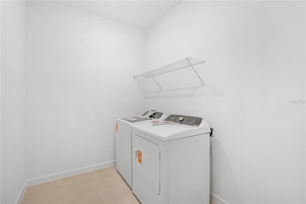 For Rent: $3,000 (3 beds, 2 baths, 2166 Square Feet)