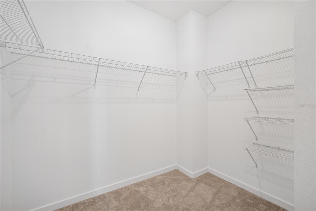 For Rent: $3,000 (3 beds, 2 baths, 2166 Square Feet)