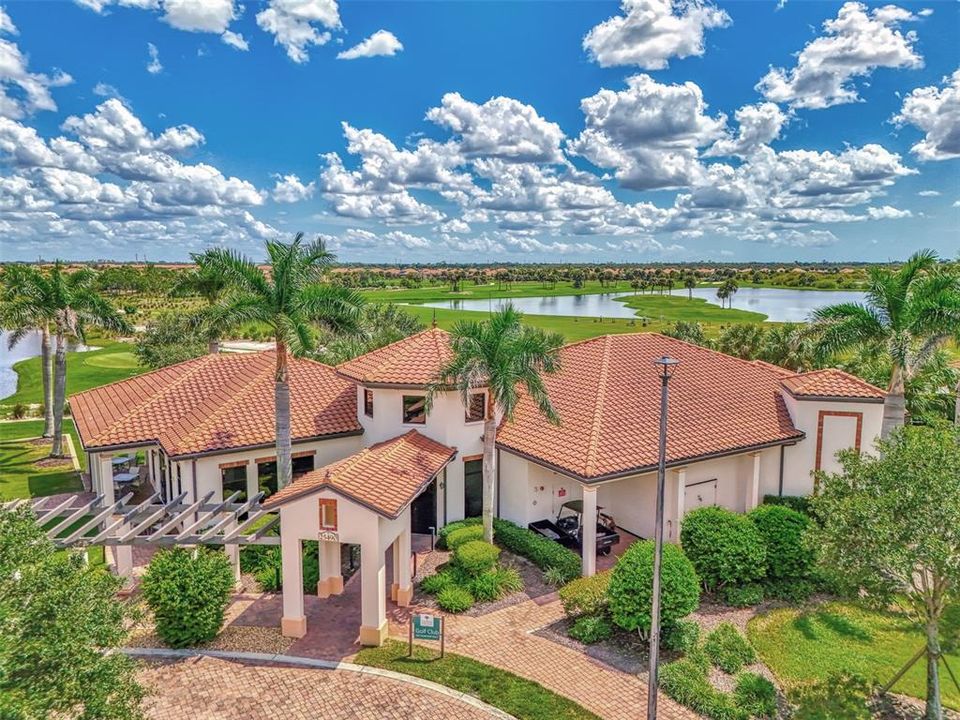 For Sale: $599,900 (2 beds, 2 baths, 1907 Square Feet)