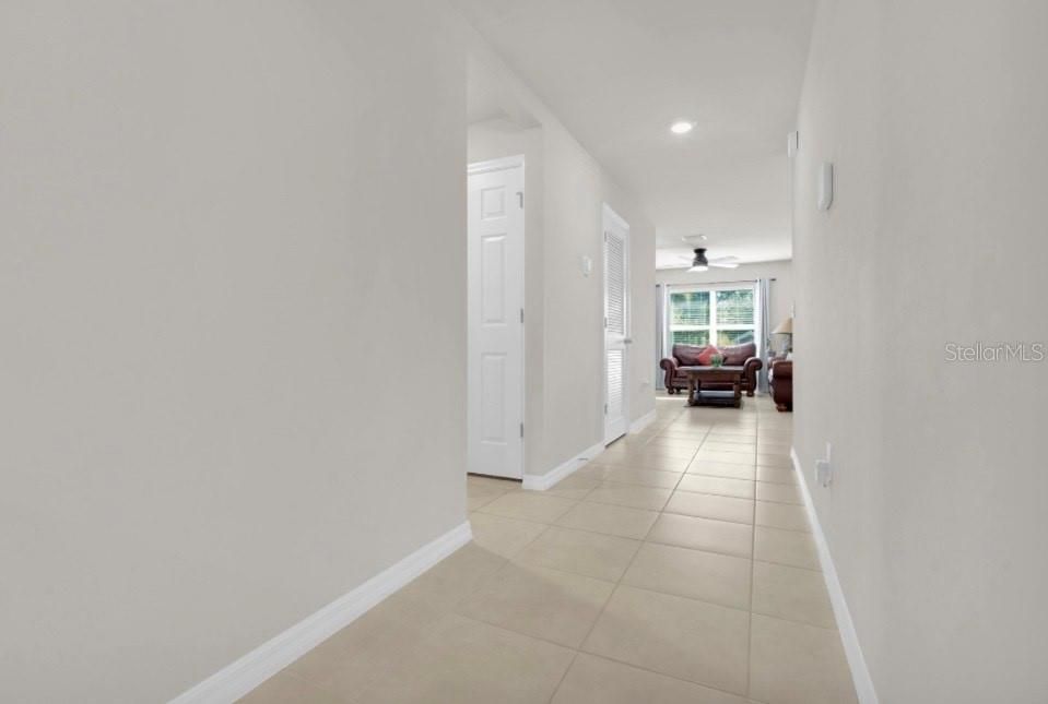 待售: $335,000 (4 贝兹, 2 浴室, 1485 平方英尺)