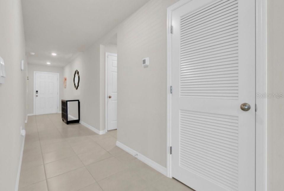 待售: $335,000 (4 贝兹, 2 浴室, 1485 平方英尺)