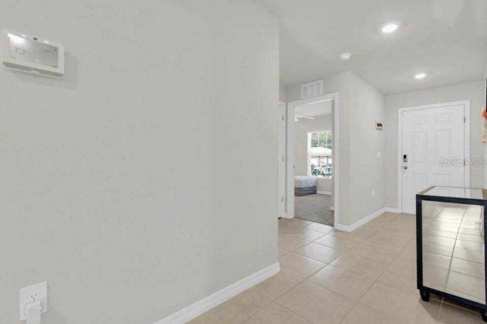 待售: $335,000 (4 贝兹, 2 浴室, 1485 平方英尺)