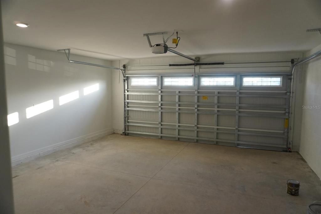 For Rent: $2,200 (3 beds, 2 baths, 1487 Square Feet)