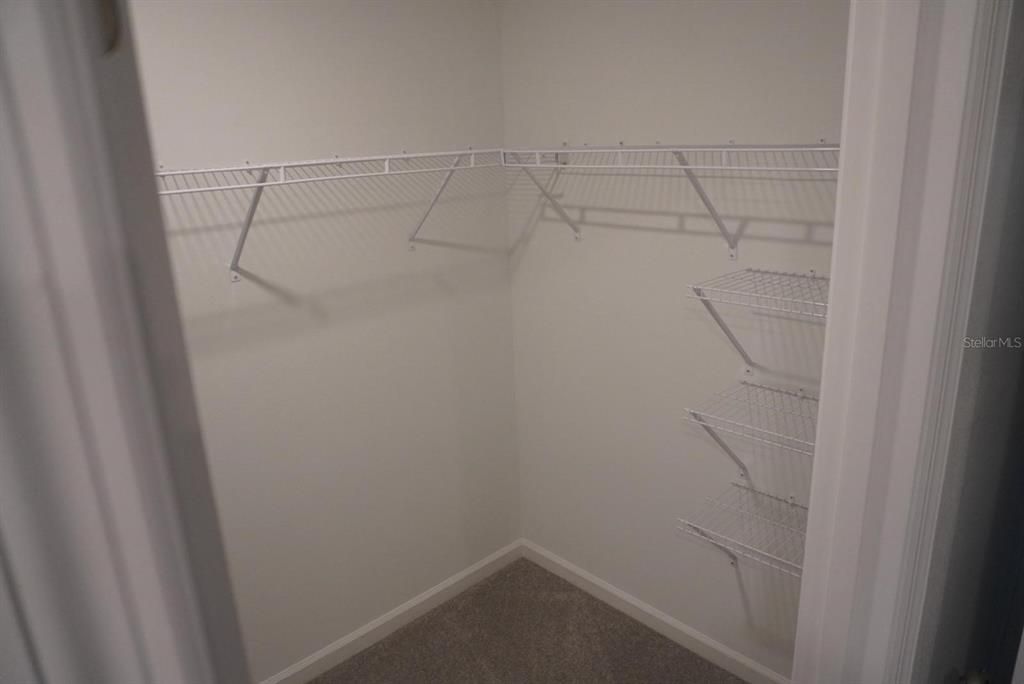 For Rent: $2,200 (3 beds, 2 baths, 1487 Square Feet)