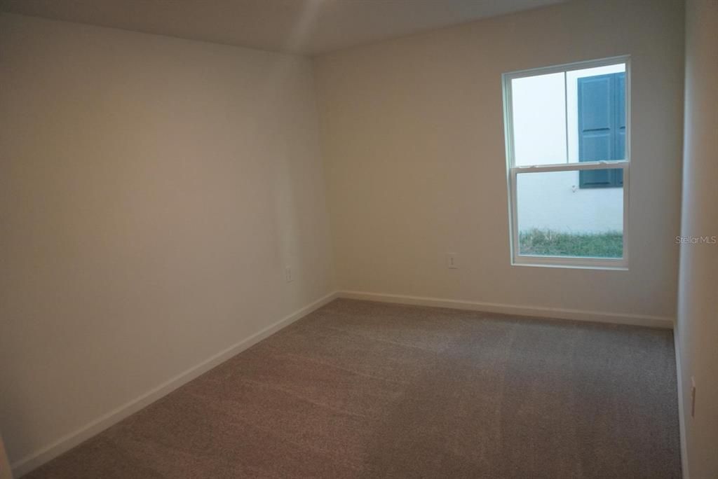 For Rent: $2,200 (3 beds, 2 baths, 1487 Square Feet)