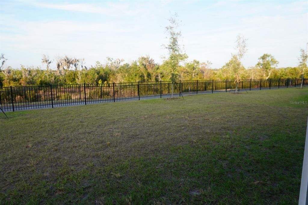 For Rent: $2,200 (3 beds, 2 baths, 1487 Square Feet)