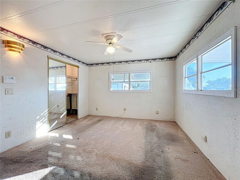 For Sale: $178,500 (3 beds, 2 baths, 1248 Square Feet)