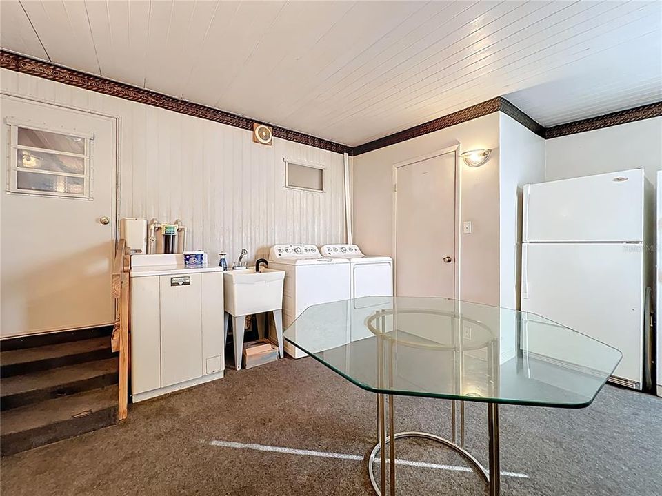 For Sale: $178,500 (3 beds, 2 baths, 1248 Square Feet)