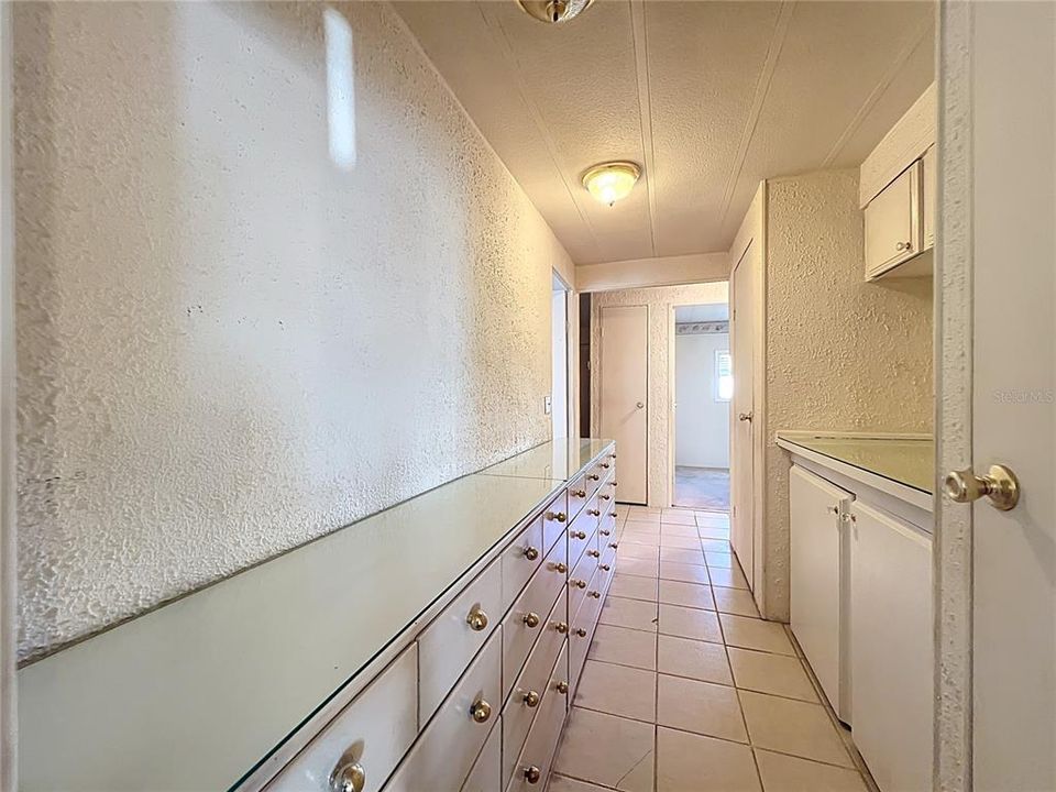 For Sale: $178,500 (3 beds, 2 baths, 1248 Square Feet)