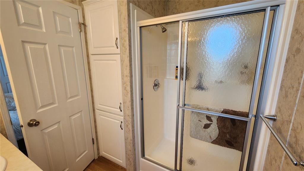 For Sale: $295,000 (2 beds, 2 baths, 1248 Square Feet)