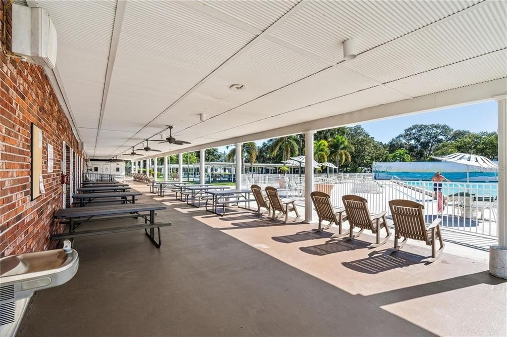 For Sale: $295,000 (2 beds, 2 baths, 1248 Square Feet)