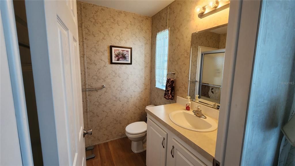 For Sale: $295,000 (2 beds, 2 baths, 1248 Square Feet)