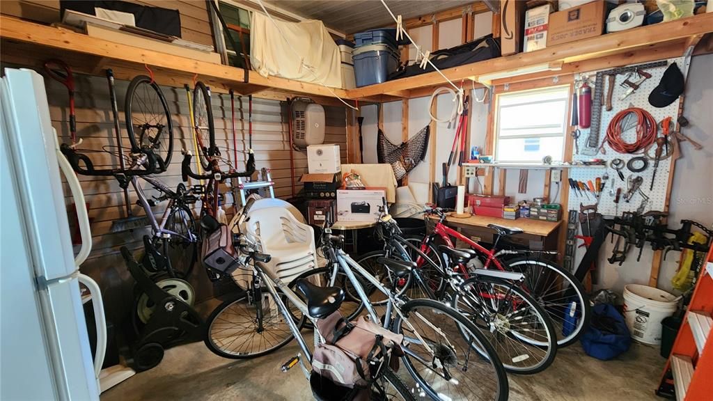 For Sale: $295,000 (2 beds, 2 baths, 1248 Square Feet)