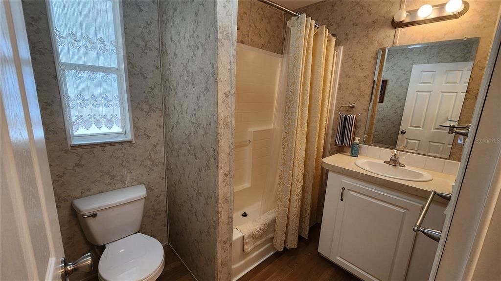 For Sale: $295,000 (2 beds, 2 baths, 1248 Square Feet)