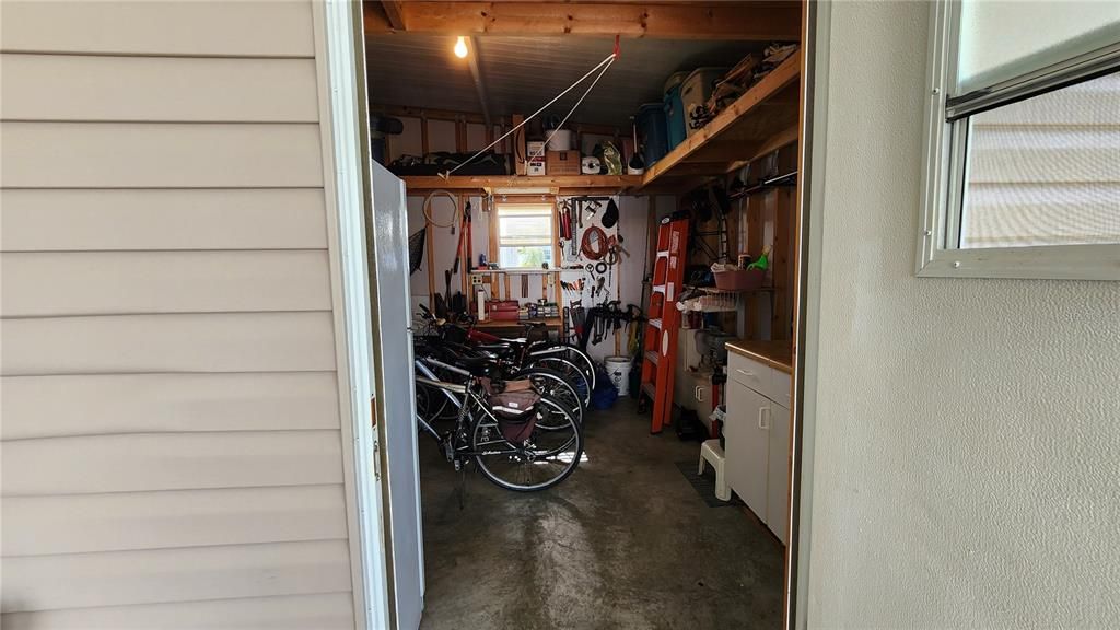 For Sale: $295,000 (2 beds, 2 baths, 1248 Square Feet)