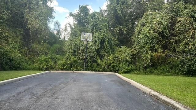 For Rent: $2,000 (3 beds, 2 baths, 1244 Square Feet)