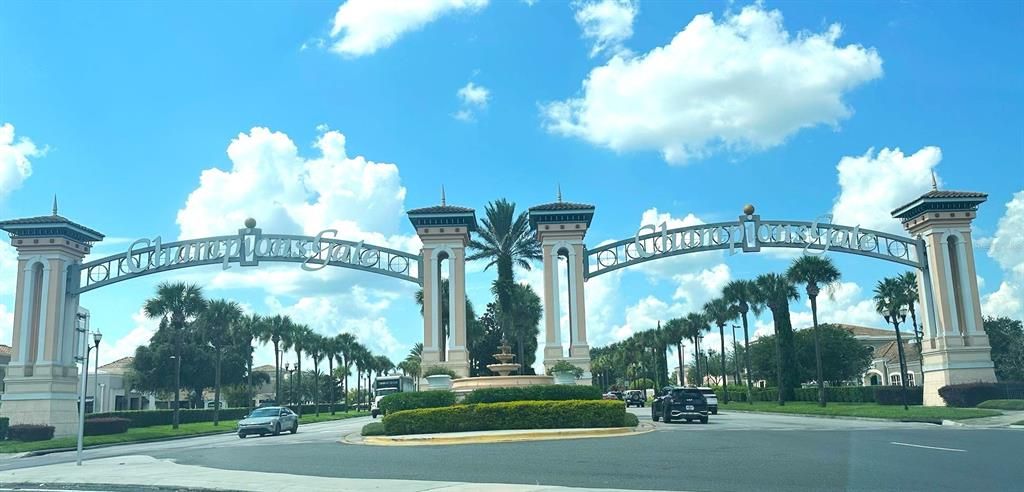 For Rent: $2,000 (3 beds, 2 baths, 1244 Square Feet)