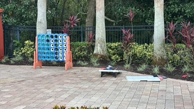 For Rent: $2,000 (3 beds, 2 baths, 1244 Square Feet)