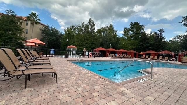 For Rent: $2,000 (3 beds, 2 baths, 1244 Square Feet)