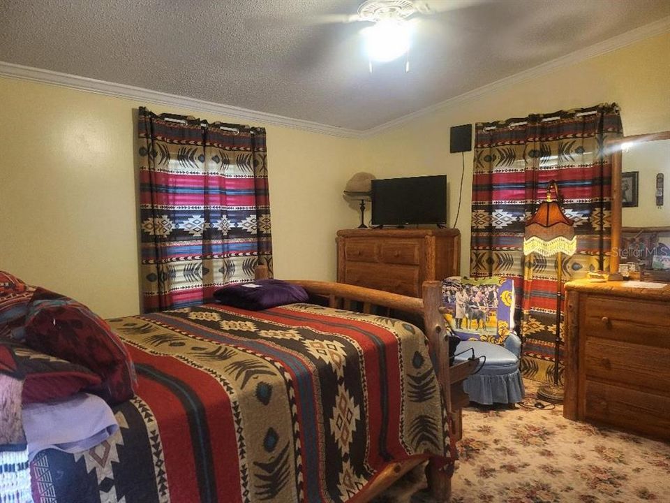 Active With Contract: $310,000 (4 beds, 2 baths, 1848 Square Feet)