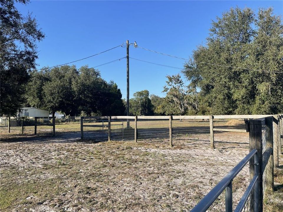 Active With Contract: $310,000 (4 beds, 2 baths, 1848 Square Feet)