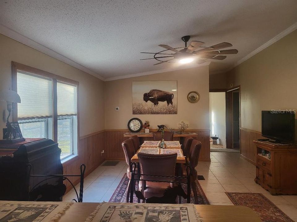 Active With Contract: $310,000 (4 beds, 2 baths, 1848 Square Feet)