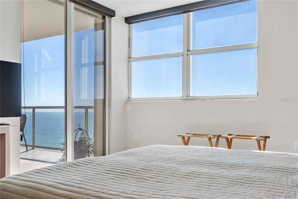 На продажу: $2,750,000 (3 спален, 2 ванн, 2230 Квадратных фут)