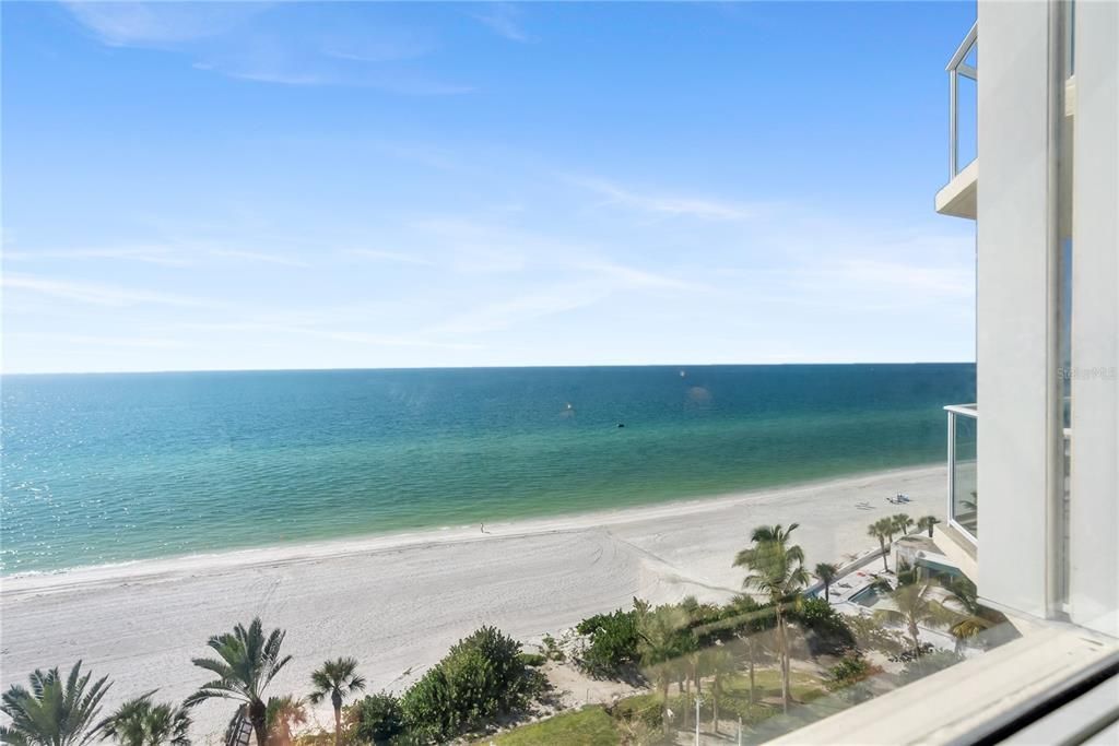 На продажу: $2,750,000 (3 спален, 2 ванн, 2230 Квадратных фут)