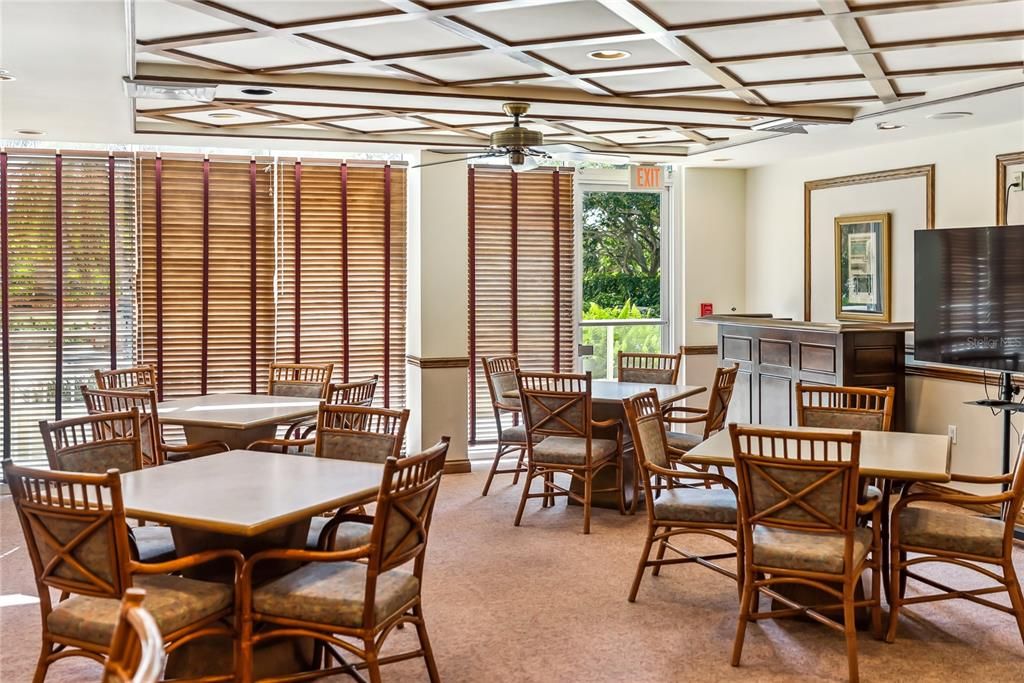 На продажу: $2,750,000 (3 спален, 2 ванн, 2230 Квадратных фут)