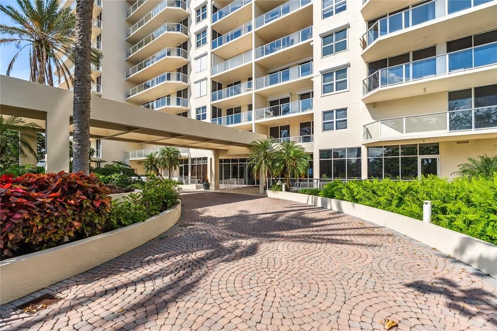 На продажу: $2,750,000 (3 спален, 2 ванн, 2230 Квадратных фут)