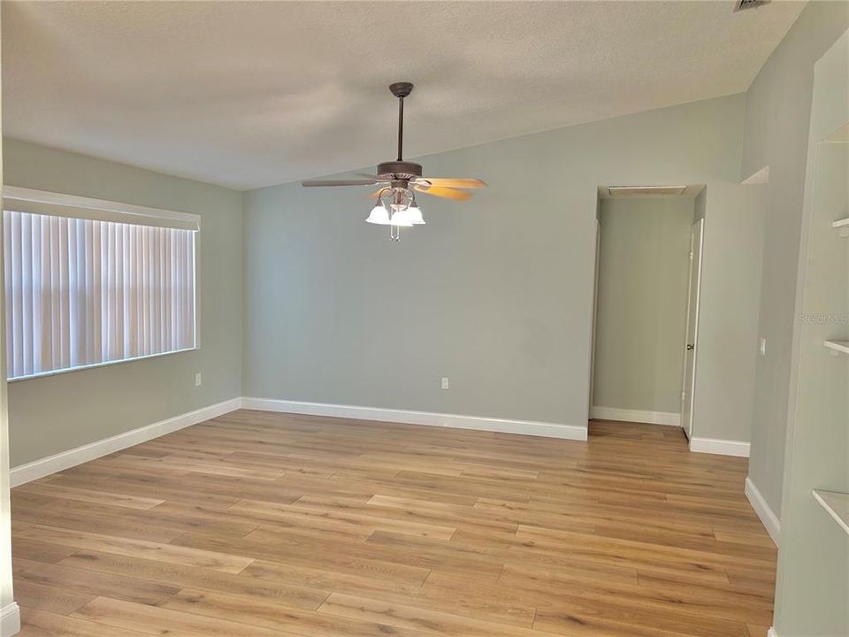 В аренду: $2,000 (3 спален, 2 ванн, 1545 Квадратных фут)