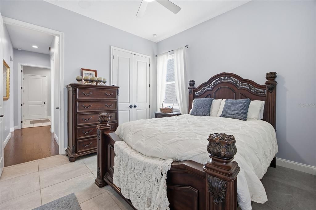 For Sale: $1,599,000 (3 beds, 3 baths, 2488 Square Feet)