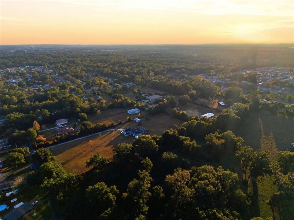 For Sale: $1,599,000 (3 beds, 3 baths, 2488 Square Feet)