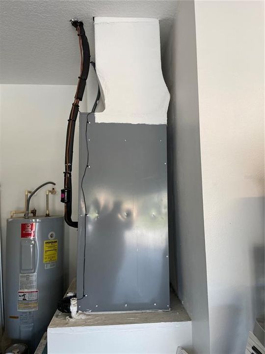 待售: $425,000 (4 贝兹, 3 浴室, 2039 平方英尺)