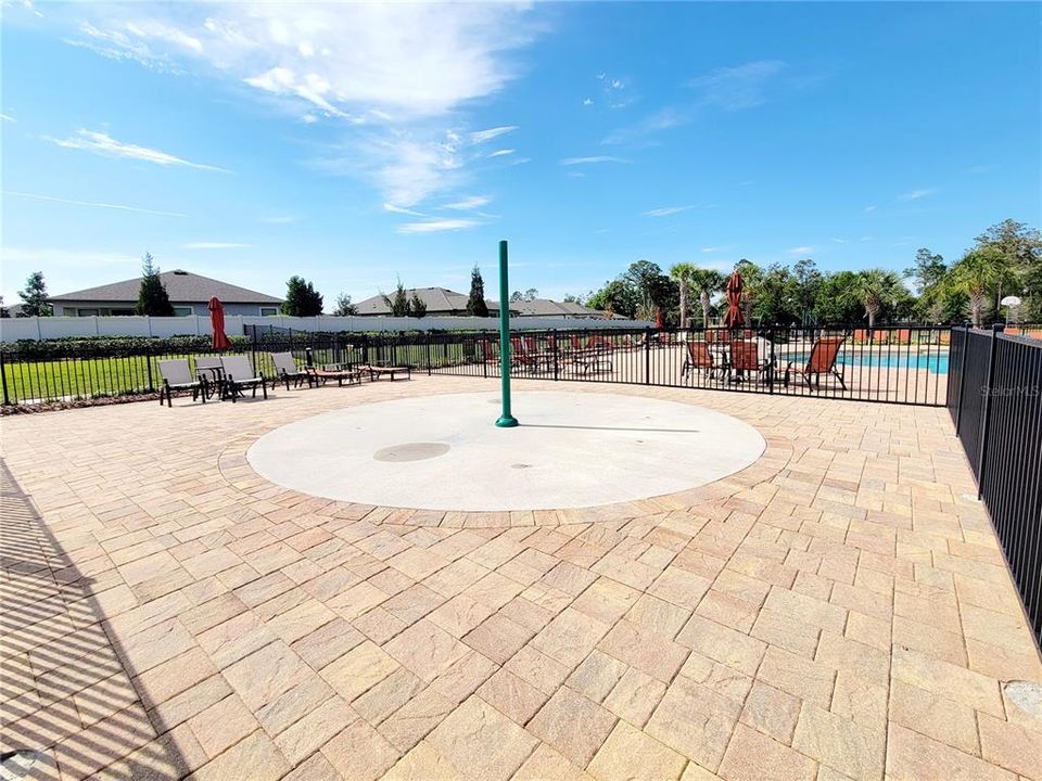 For Rent: $2,500 (4 beds, 3 baths, 2313 Square Feet)