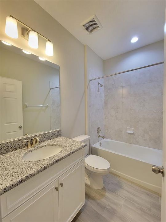 For Rent: $2,500 (4 beds, 3 baths, 2313 Square Feet)