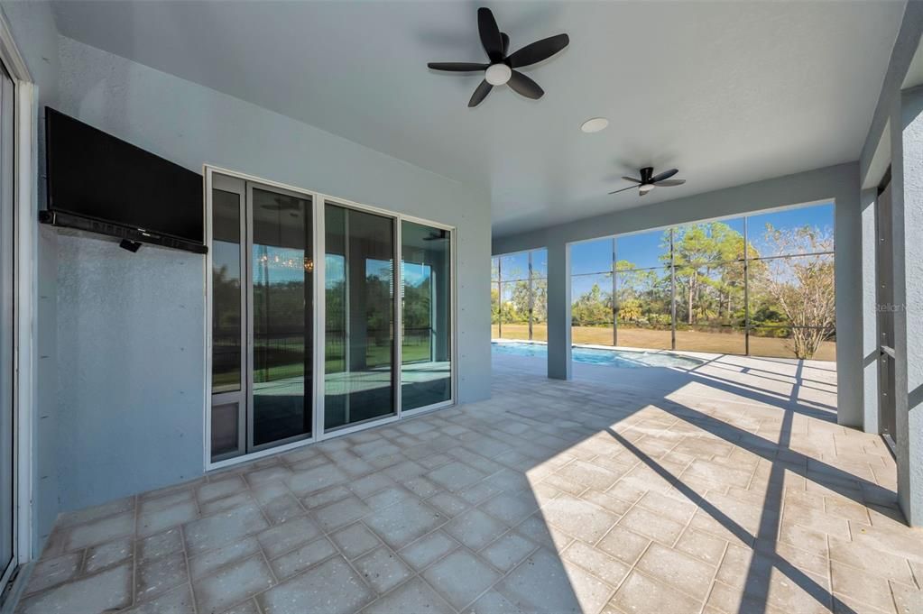 For Sale: $984,900 (5 beds, 3 baths, 3618 Square Feet)