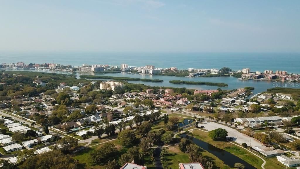 For Sale: $379,000 (2 beds, 2 baths, 1331 Square Feet)