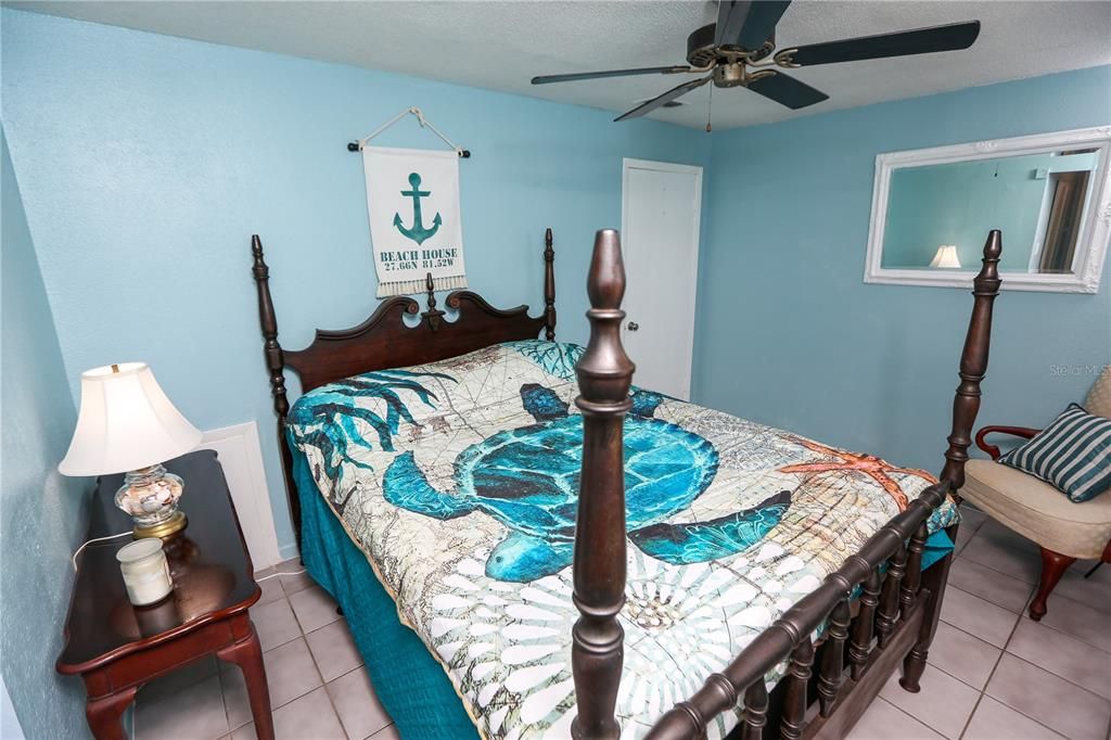 For Sale: $379,000 (2 beds, 2 baths, 1331 Square Feet)