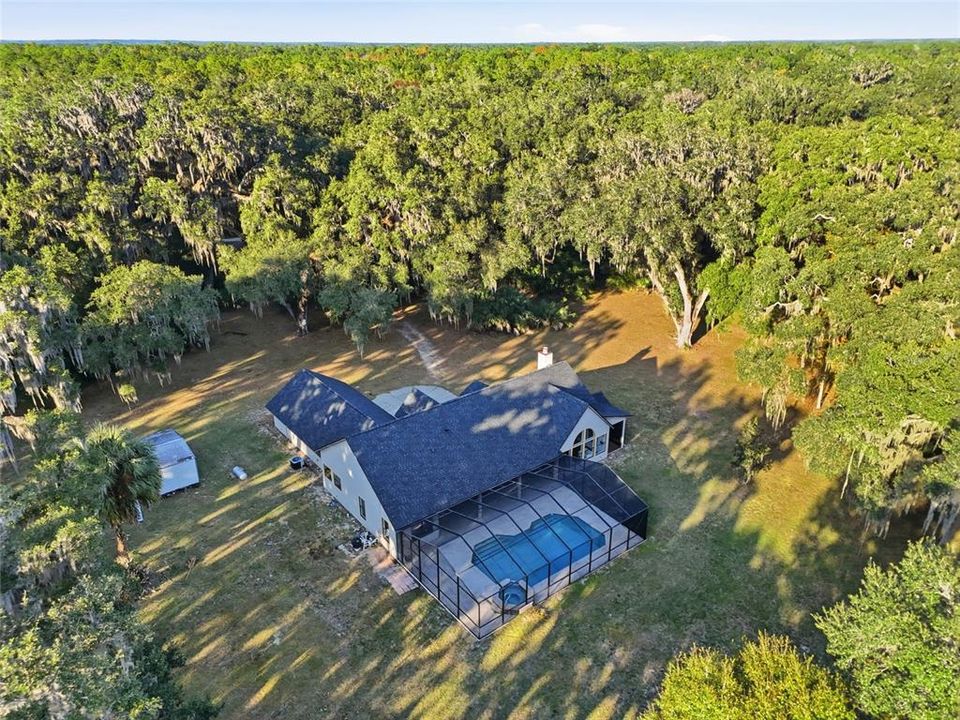 For Sale: $899,000 (3 beds, 2 baths, 2435 Square Feet)