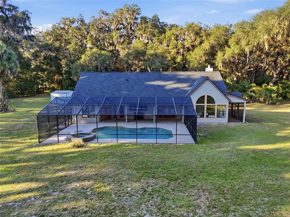 For Sale: $899,000 (3 beds, 2 baths, 2435 Square Feet)