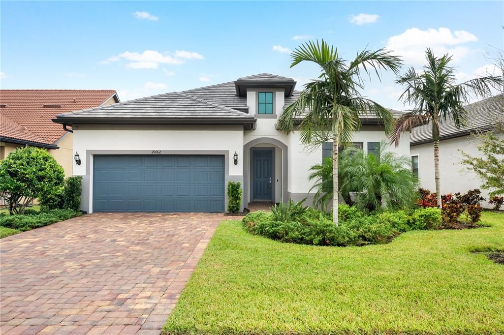 For Rent: $4,000 (4 beds, 2 baths, 2047 Square Feet)