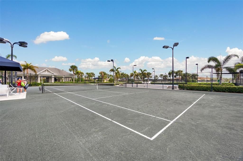 For Rent: $4,000 (4 beds, 2 baths, 2047 Square Feet)