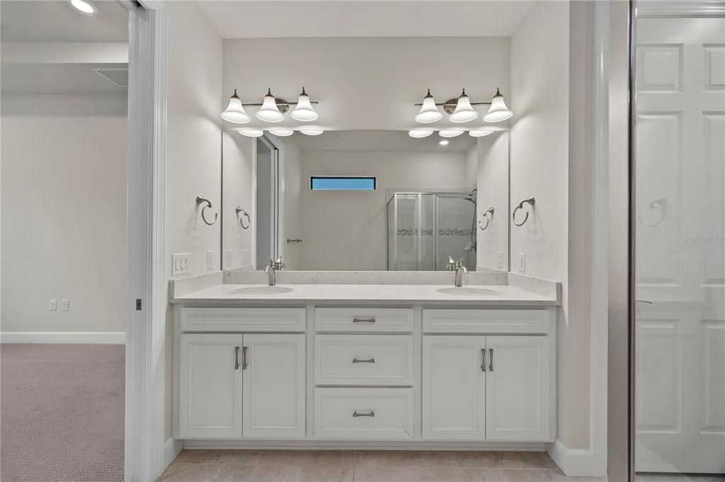 For Rent: $4,000 (4 beds, 2 baths, 2047 Square Feet)