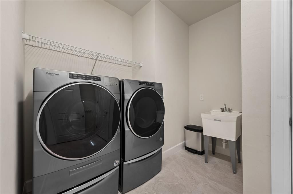 For Rent: $4,000 (4 beds, 2 baths, 2047 Square Feet)