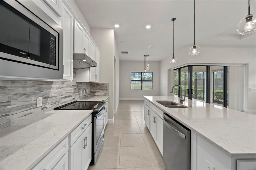 For Rent: $4,000 (4 beds, 2 baths, 2047 Square Feet)